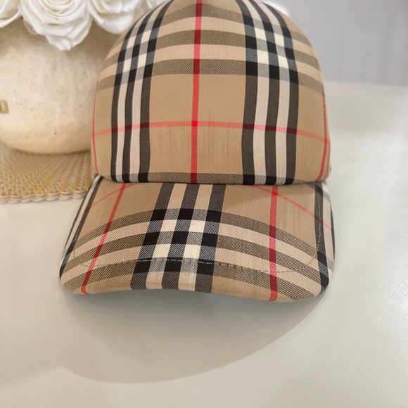 Burberry Baseball Cap - Picture 3 of 9